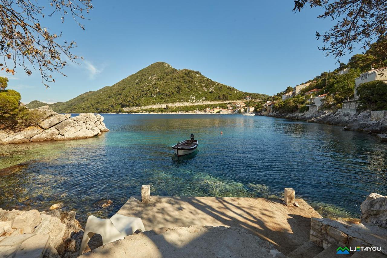 Mljet 2 You - Seafront Apartment 2+2 Sobra Exterior foto